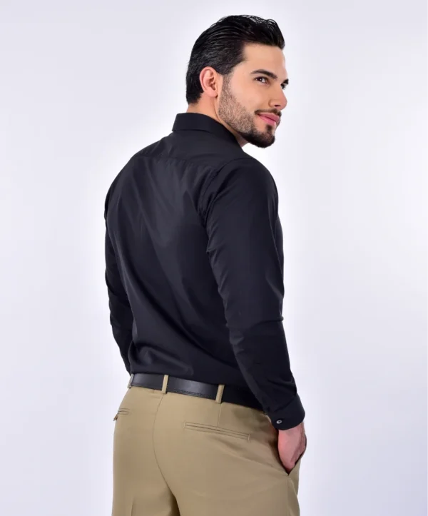 CAMISA NEGRA LISA 3 CAMISA NEGRA LISA 3