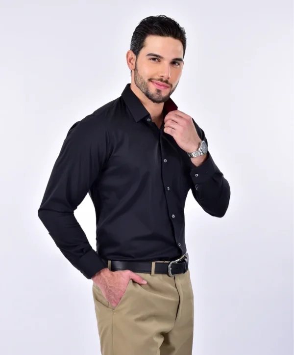 CAMISA NEGRA LISA 4 CAMISA NEGRA LISA 4